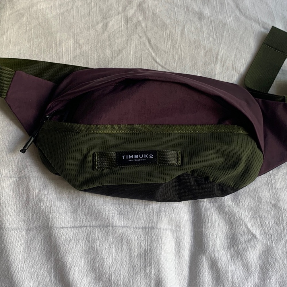 Tumbuk2 La Banane Fanny Pack